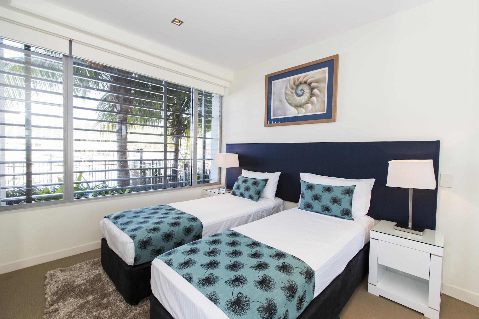 Hotel Peppers Blue on Blue à Nelly Bay Extérieur photo A bedroom at the hotel